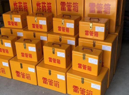 扬州玻璃钢雷管箱的使用寿命一般是多少？